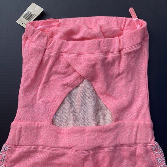 NEW GUESS PINK STRAPLESS ACTIVE ROMPER - Picture 7 of 8